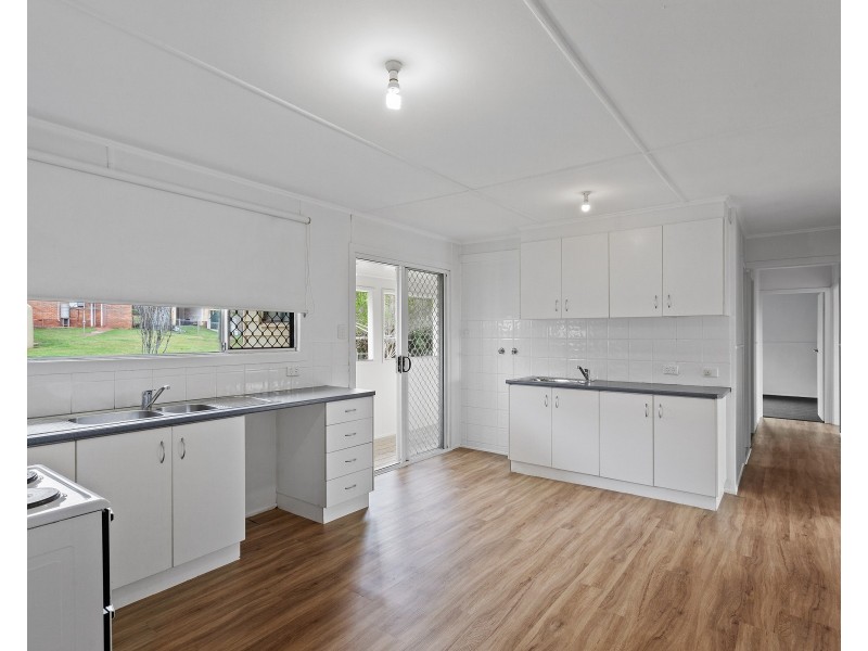 26 Boyes Street, Harristown QLD 4350