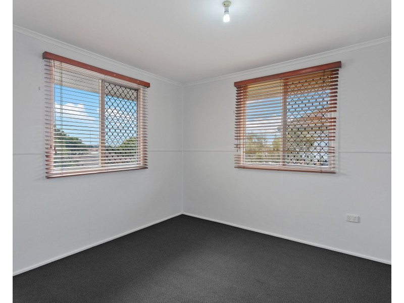 26 Boyes Street, Harristown QLD 4350