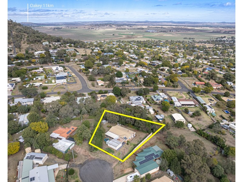 3 Guine Court, Kingsthorpe QLD 4400