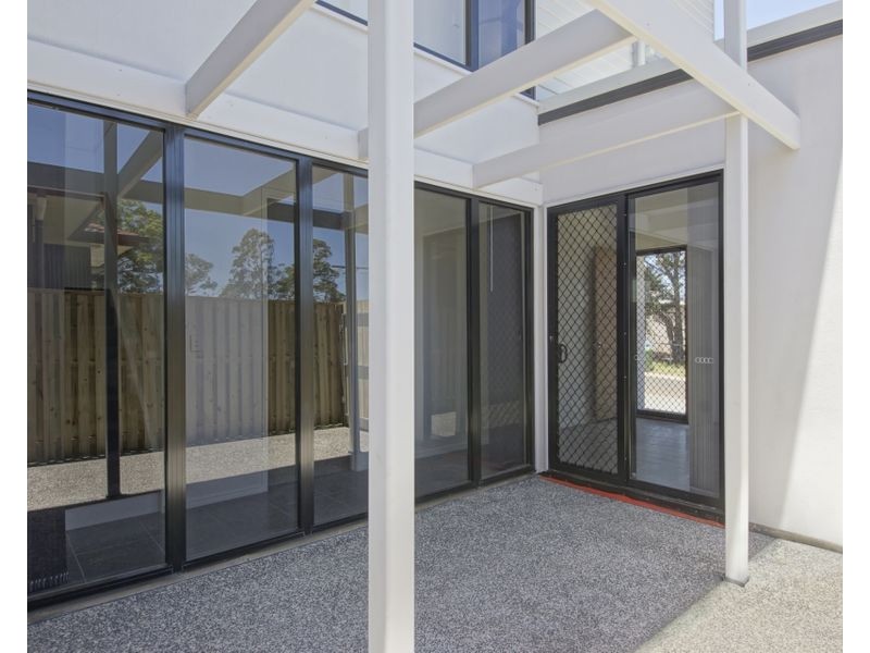 1/6 Monash Lane, Newtown QLD 4350