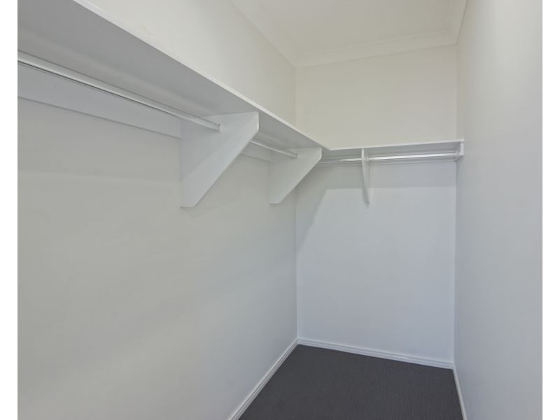 1/6 Monash Lane, Newtown QLD 4350