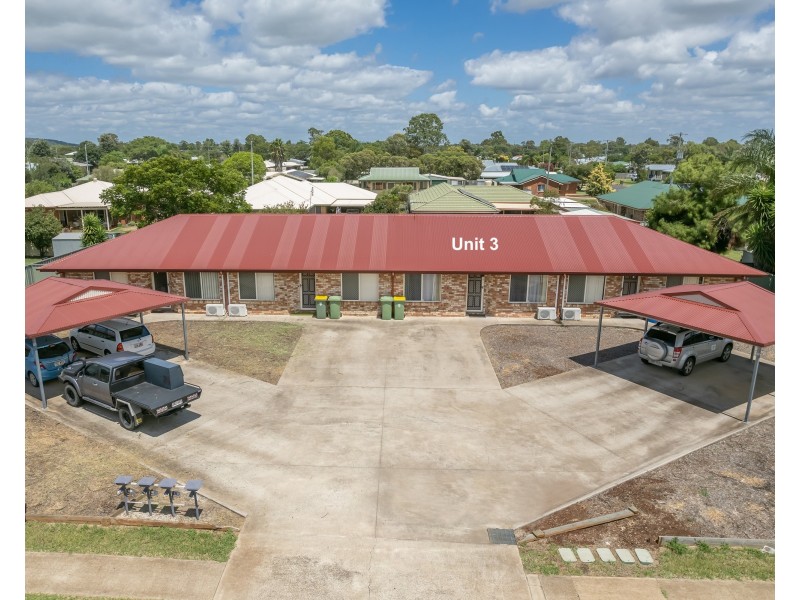 3/3 Berghofer Drive, Oakey QLD 4401