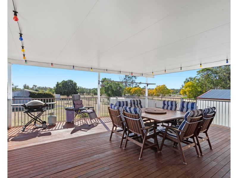 18 Main Street, Mount Tyson QLD 4356