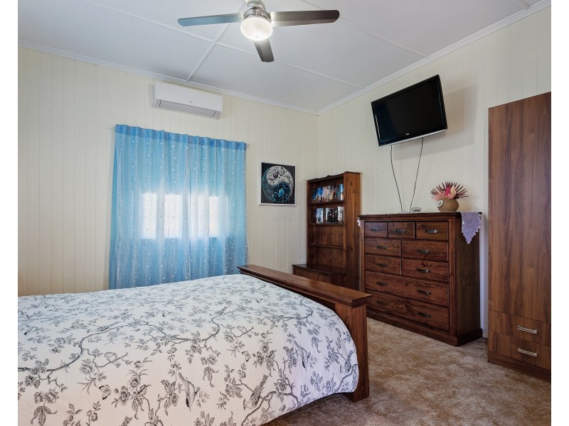 18 Main Street, Mount Tyson QLD 4356