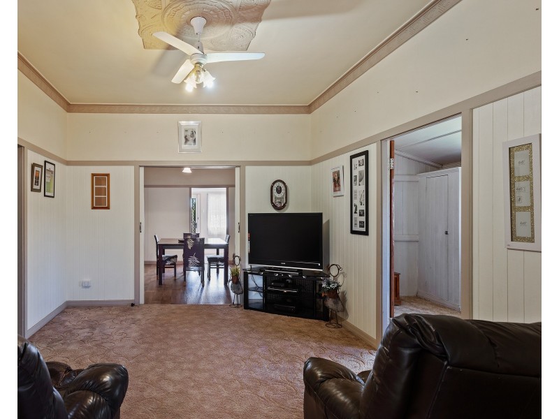 18 Main Street, Mount Tyson QLD 4356