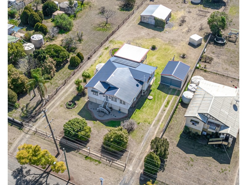 18 Main Street, Mount Tyson QLD 4356