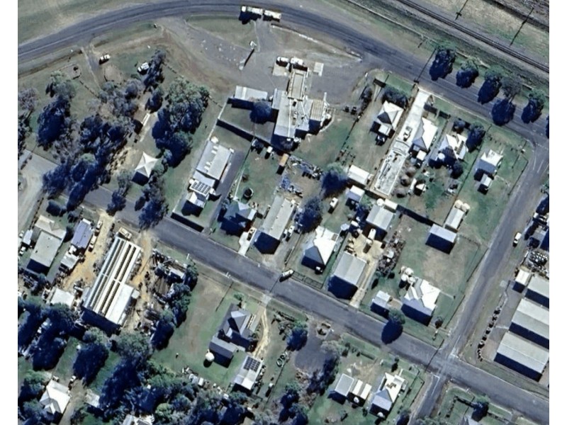 36 Queen Street, Oakey QLD 4401