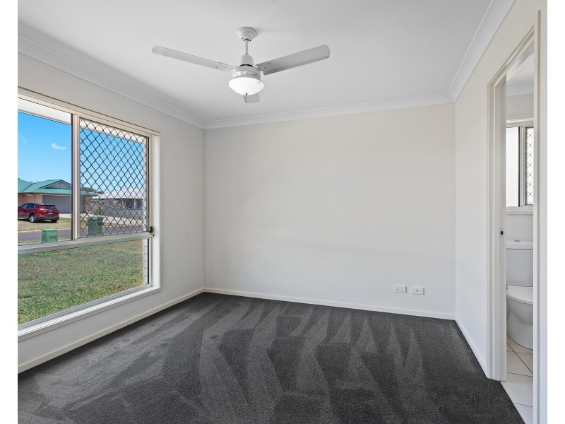 13 Clive Street, Oakey QLD 4401