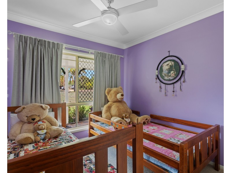 6 Russell Street, Oakey QLD 4401
