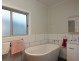 9 Hampton Street, Newtown QLD 4350