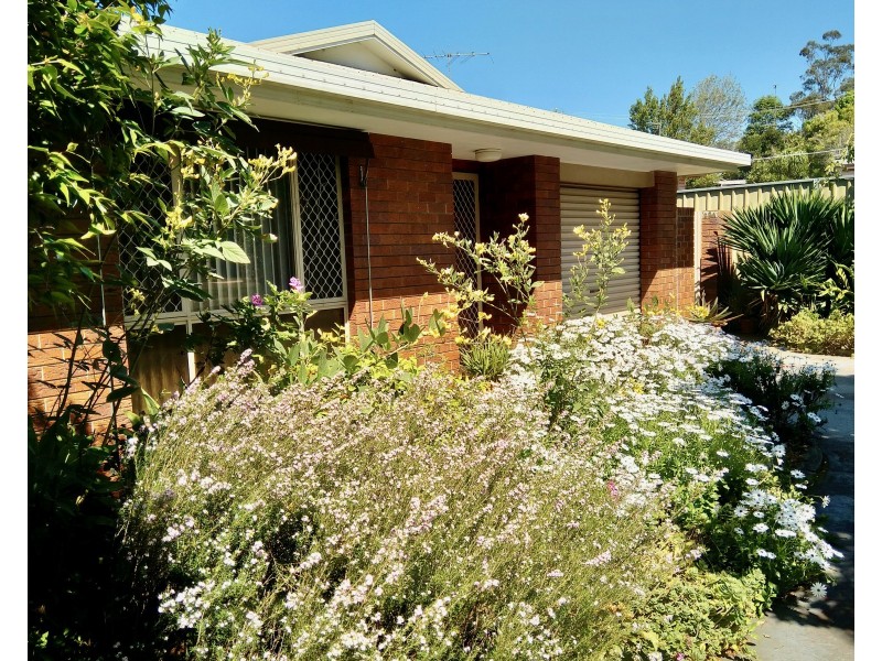 30 Blackdown Street, Harristown QLD 4350