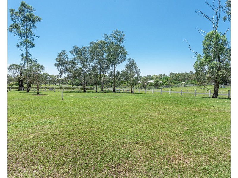 65-67 Cory Street, Oakey QLD 4401