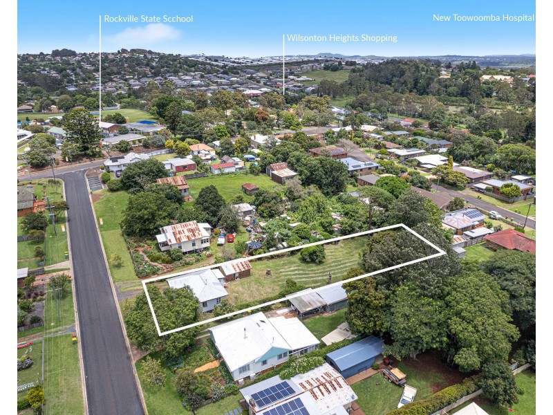 21A David Street, Rockville QLD 4350