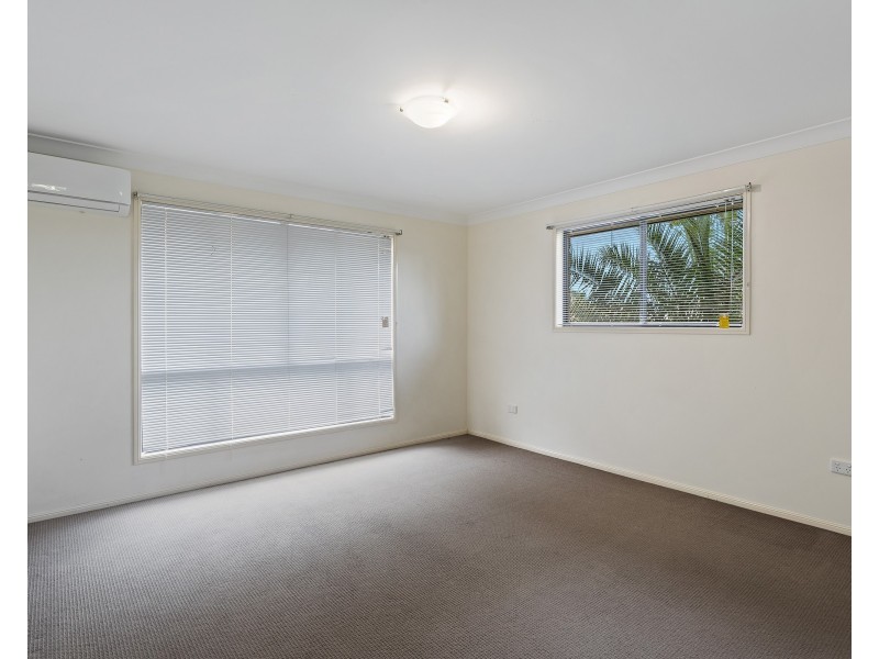 29 Werth Street, Oakey QLD 4401