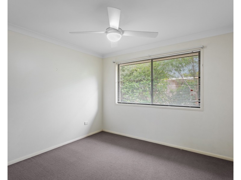 29 Werth Street, Oakey QLD 4401