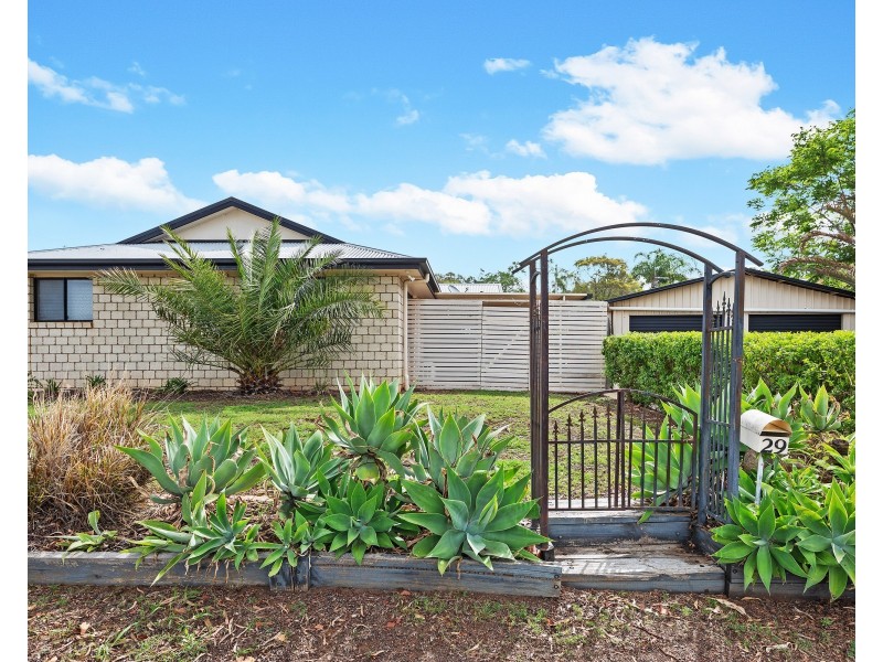29 Werth Street, Oakey QLD 4401