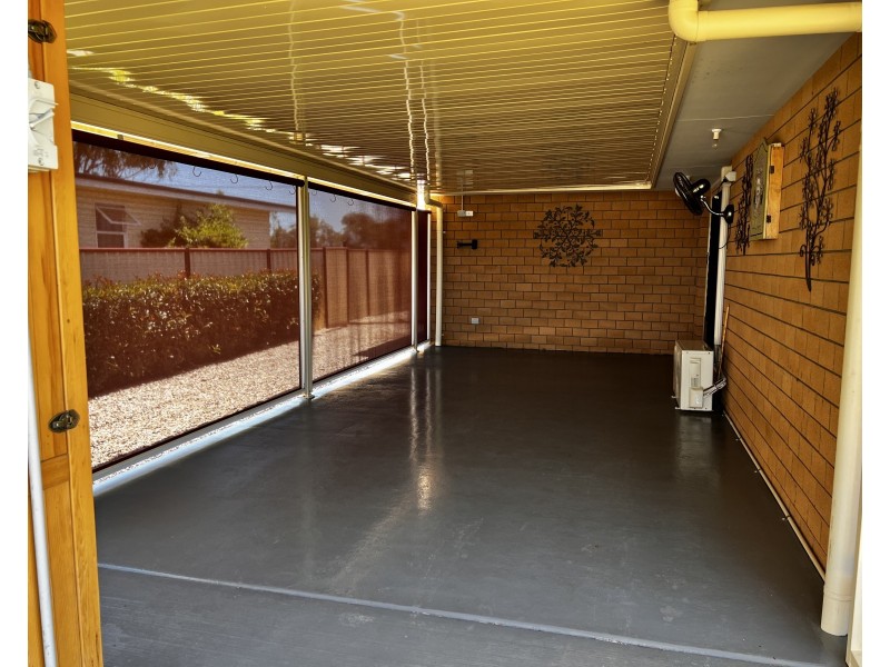 89 Bridge Street, Oakey QLD 4401