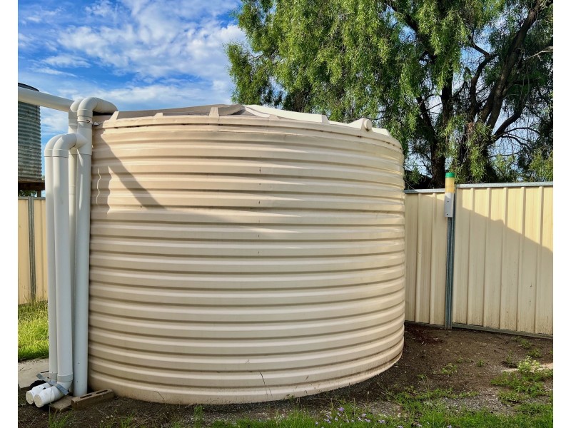 12 Aruma Drive, Oakey QLD 4401