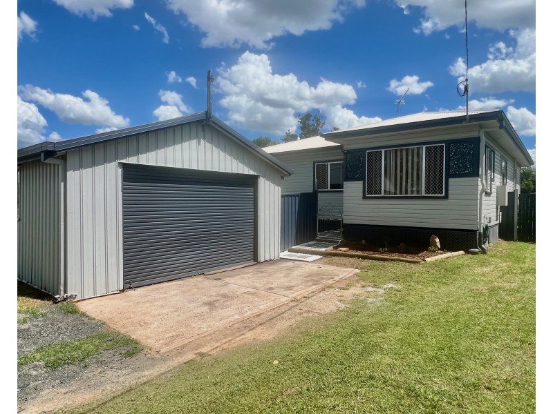 11A Donely Street, Oakey QLD 4401