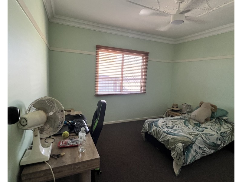 11A Donely Street, Oakey QLD 4401