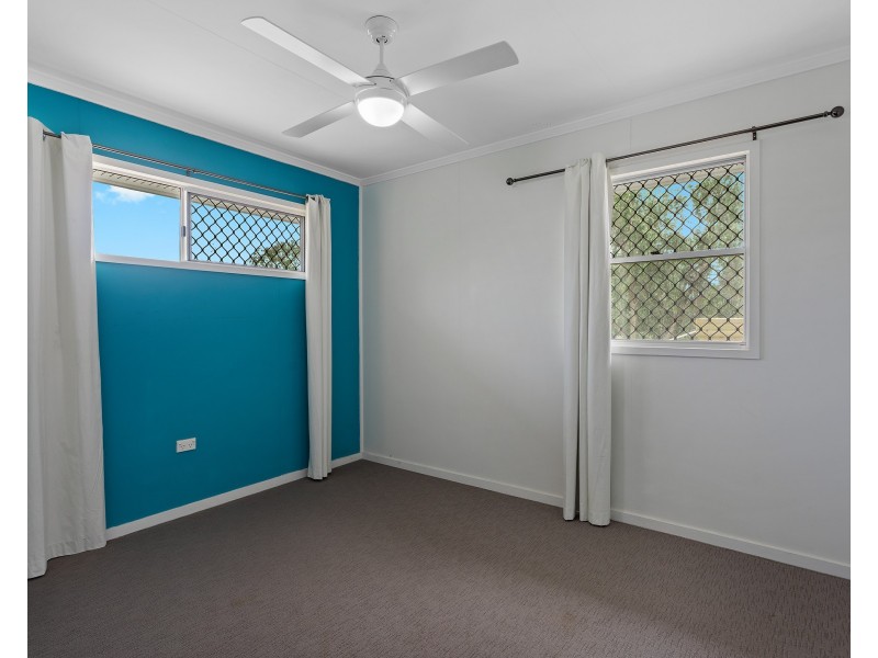 13 James Street, Oakey QLD 4401