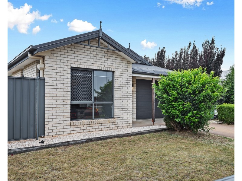 35 Murray Street, Oakey QLD 4401