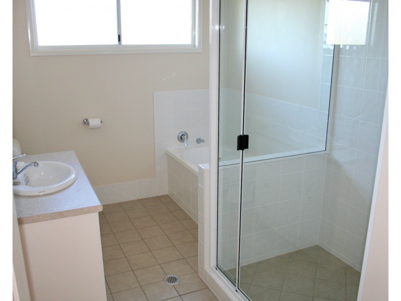 25 Aubigny Road, Oakey QLD 4401