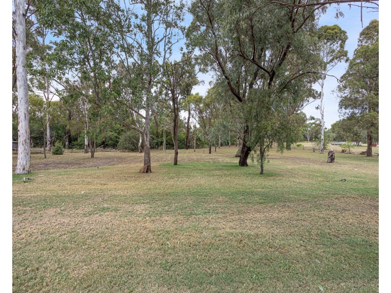 9 Voll Avenue, Oakey QLD 4401