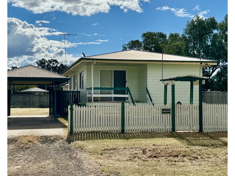 10 Jerome Street, Dalby QLD 4405