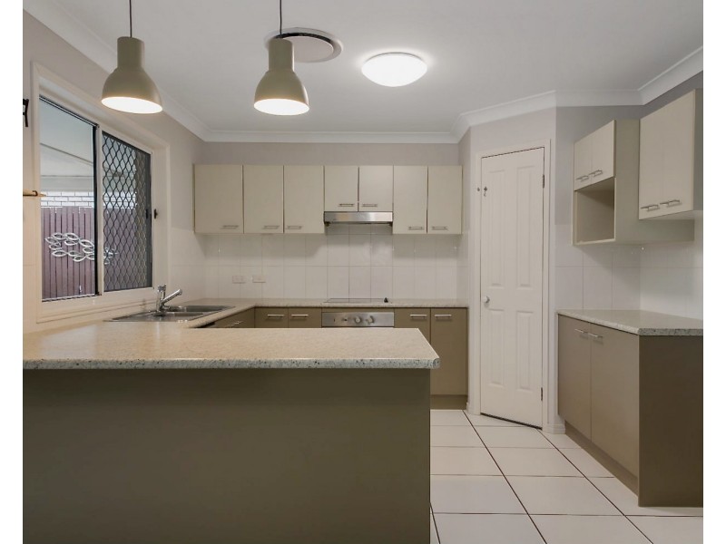 41 Hubner Drive, Rothwell QLD 4022