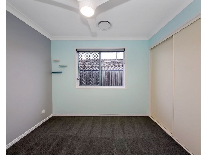 41 Hubner Drive, Rothwell QLD 4022