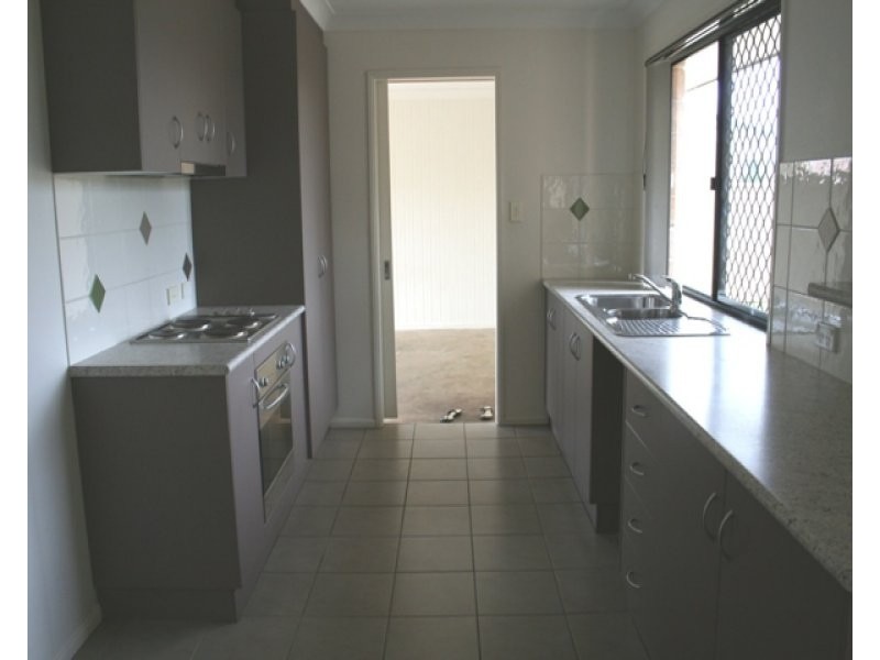 10 Cass Court, Oakey QLD 4401
