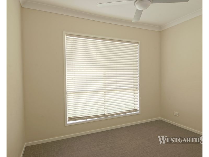 11 Cherry Street, Oakey QLD 4401