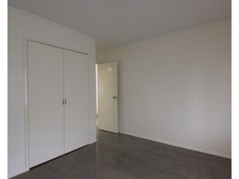 2/23 York Street, Oakey QLD 4401