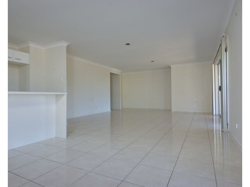 32 Aruma Drive, Oakey QLD 4401