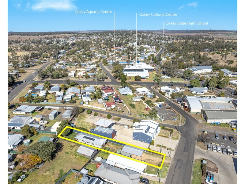 3B Desmond Street, Oakey QLD 4401