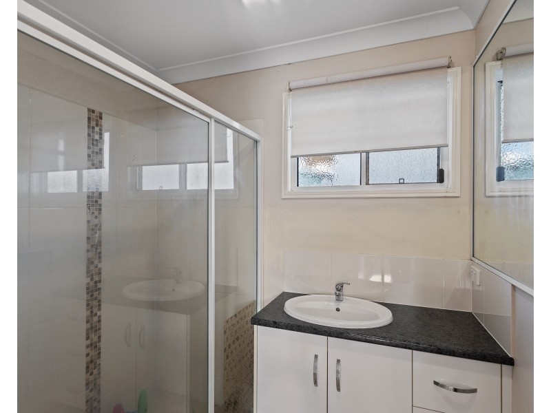 3B Desmond Street, Oakey QLD 4401