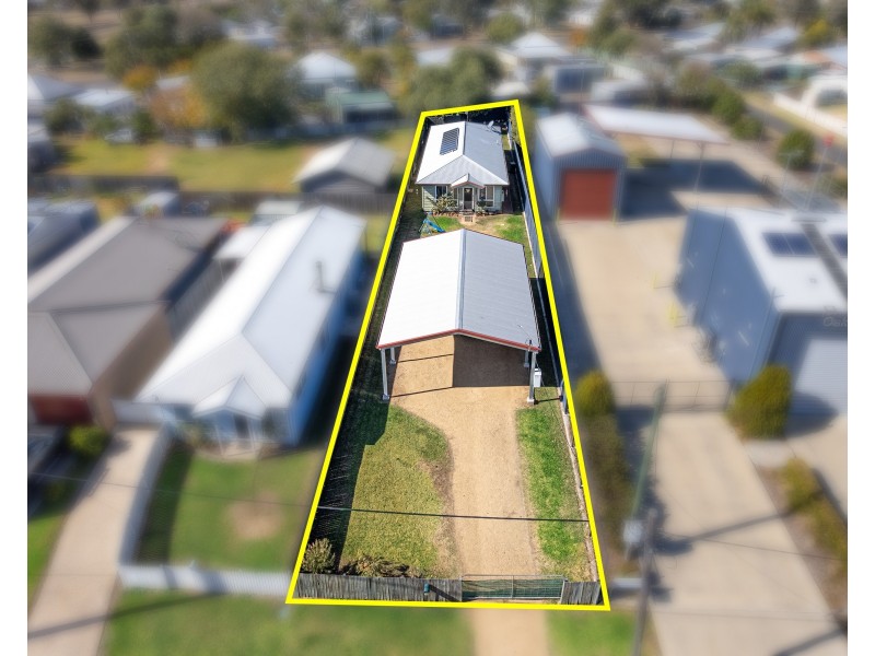 3B Desmond Street, Oakey QLD 4401