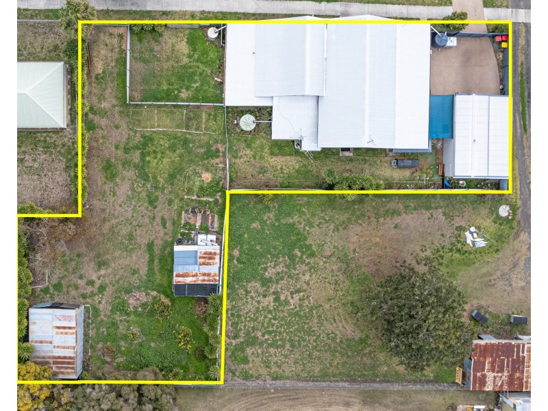 4 Station Street, Jondaryan QLD 4403