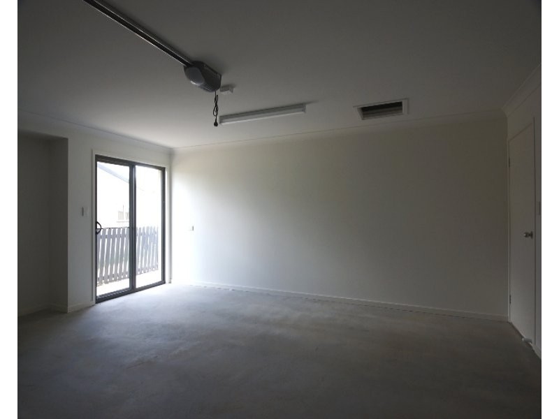 7 Desmond Lane, Oakey QLD 4401