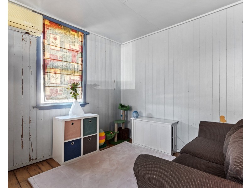 19 Bagot Street, Dalby QLD 4405