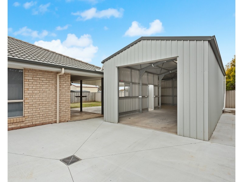 15 Murray Street, Oakey QLD 4401