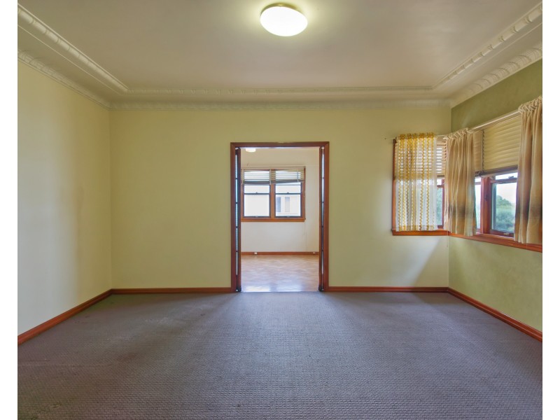 26 Toowoomba Road, Oakey QLD 4401