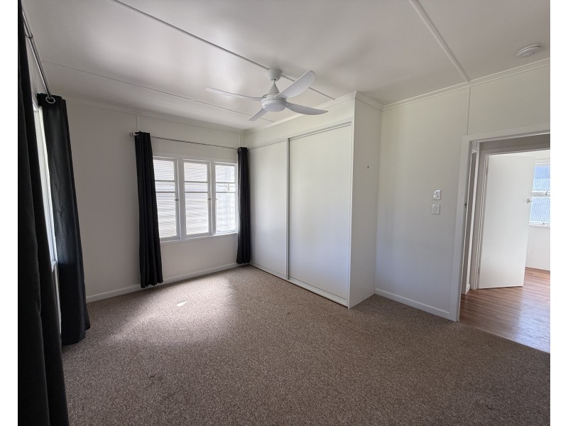 30 Main Street, Mount Tyson QLD 4356