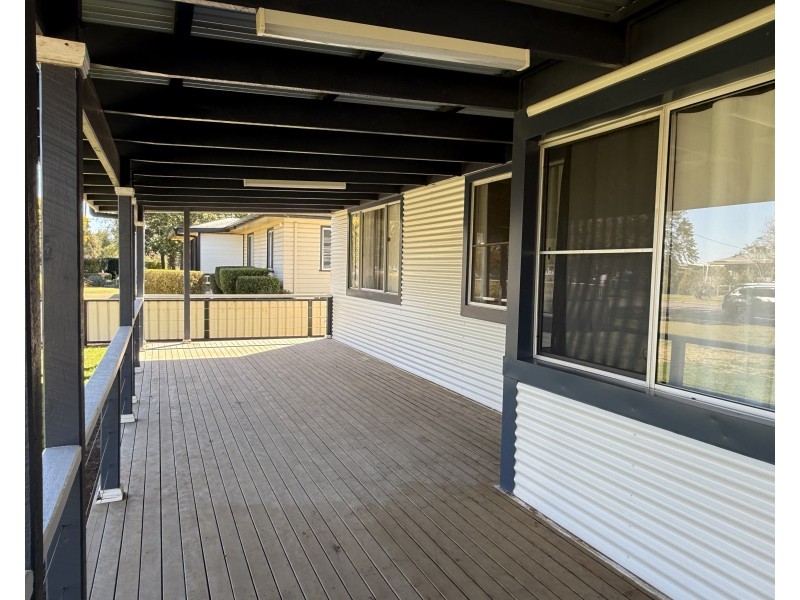 30 Main Street, Mount Tyson QLD 4356
