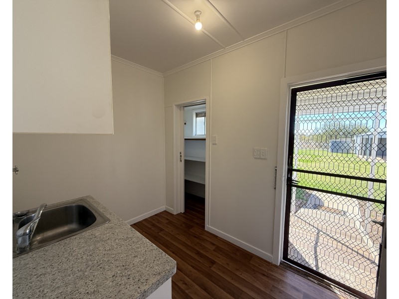 30 Main Street, Mount Tyson QLD 4356