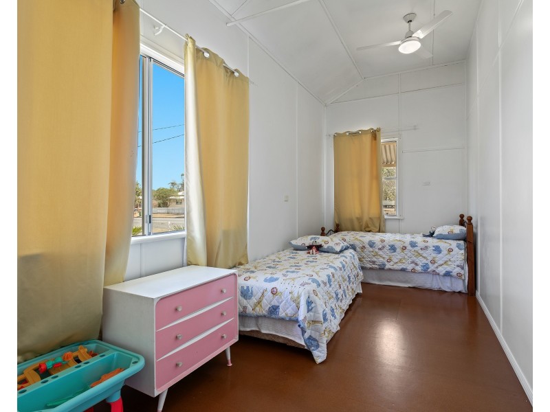 8 Margaret Street, Maclagan QLD 4352