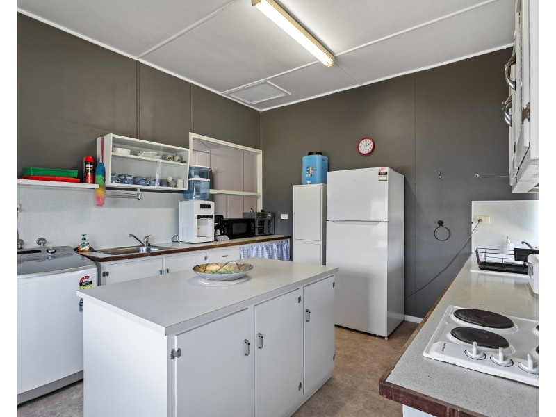 8 Margaret Street, Maclagan QLD 4352