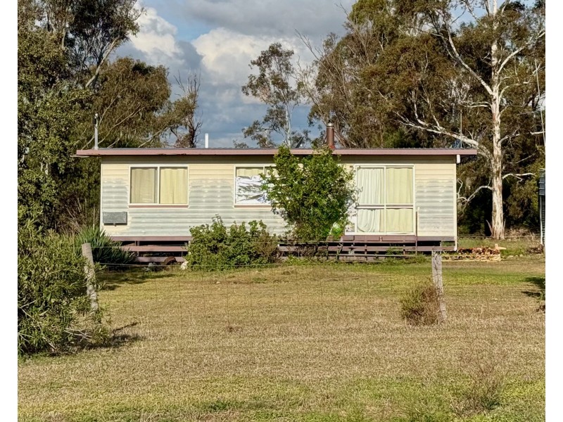 27 Jondaryan Evanslea Road, Jondaryan QLD 4403