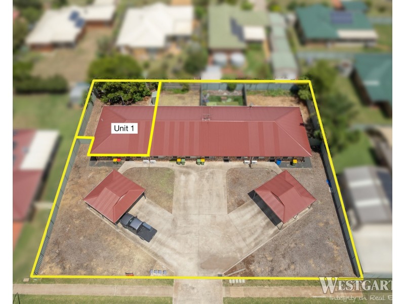 1/3 Berghofer Drive, Oakey QLD 4401